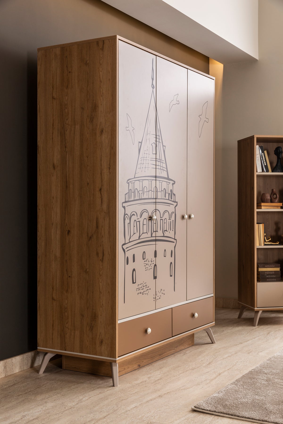 Трикрилен гардероб «Galata» - ширина 142см